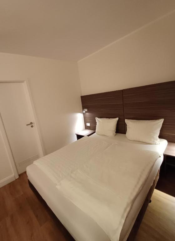 Hotel Ariana Koeln Kültér fotó